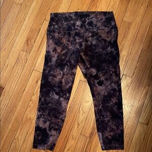 Lululemon aligns- diamond dye Sz 14